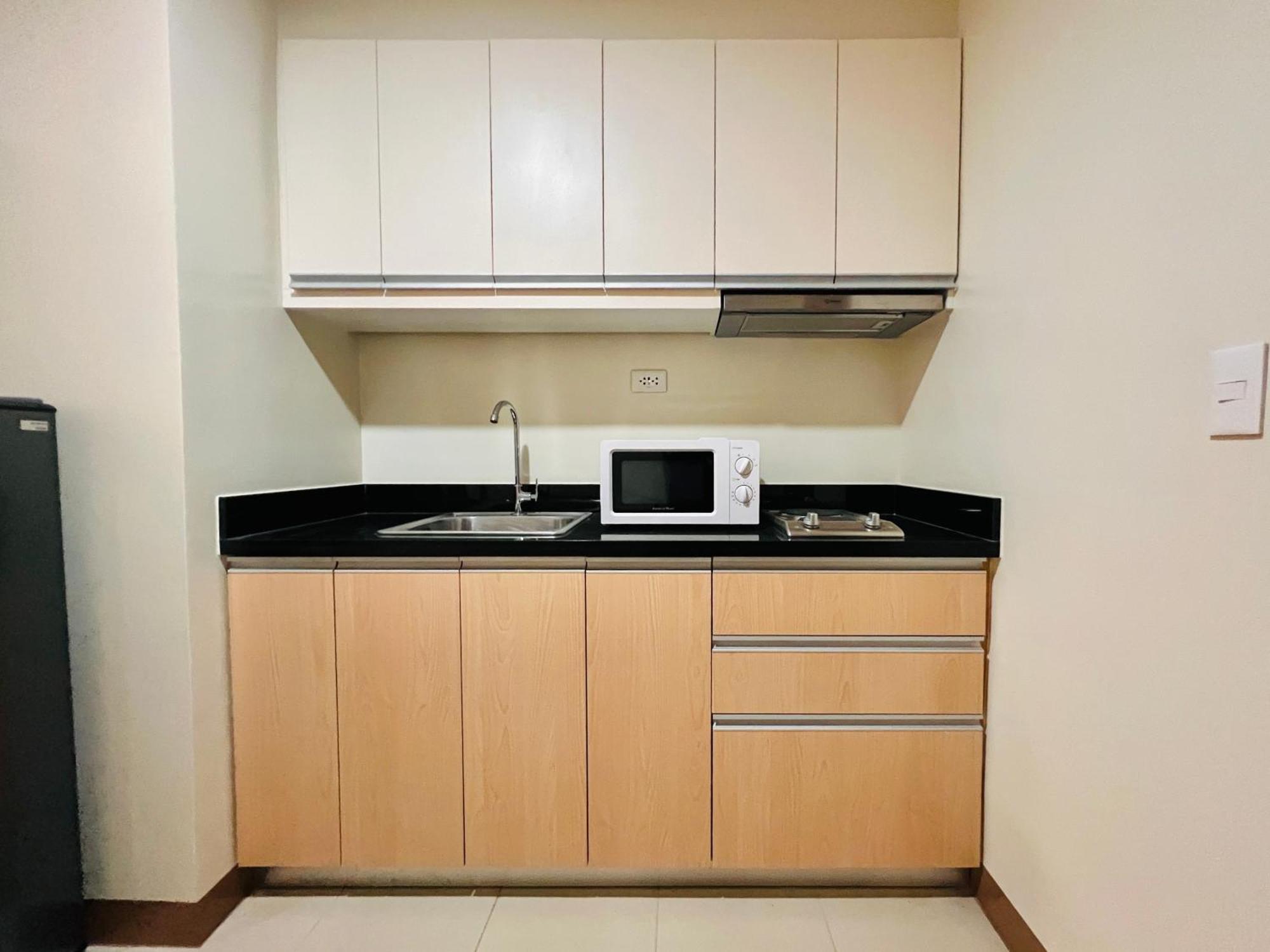 4 Majestic View Apartment Iloilo City Ngoại thất bức ảnh